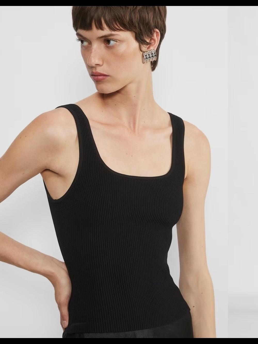 Aritzia Sculpt Knit Square-Neck Tank Top L NWOT